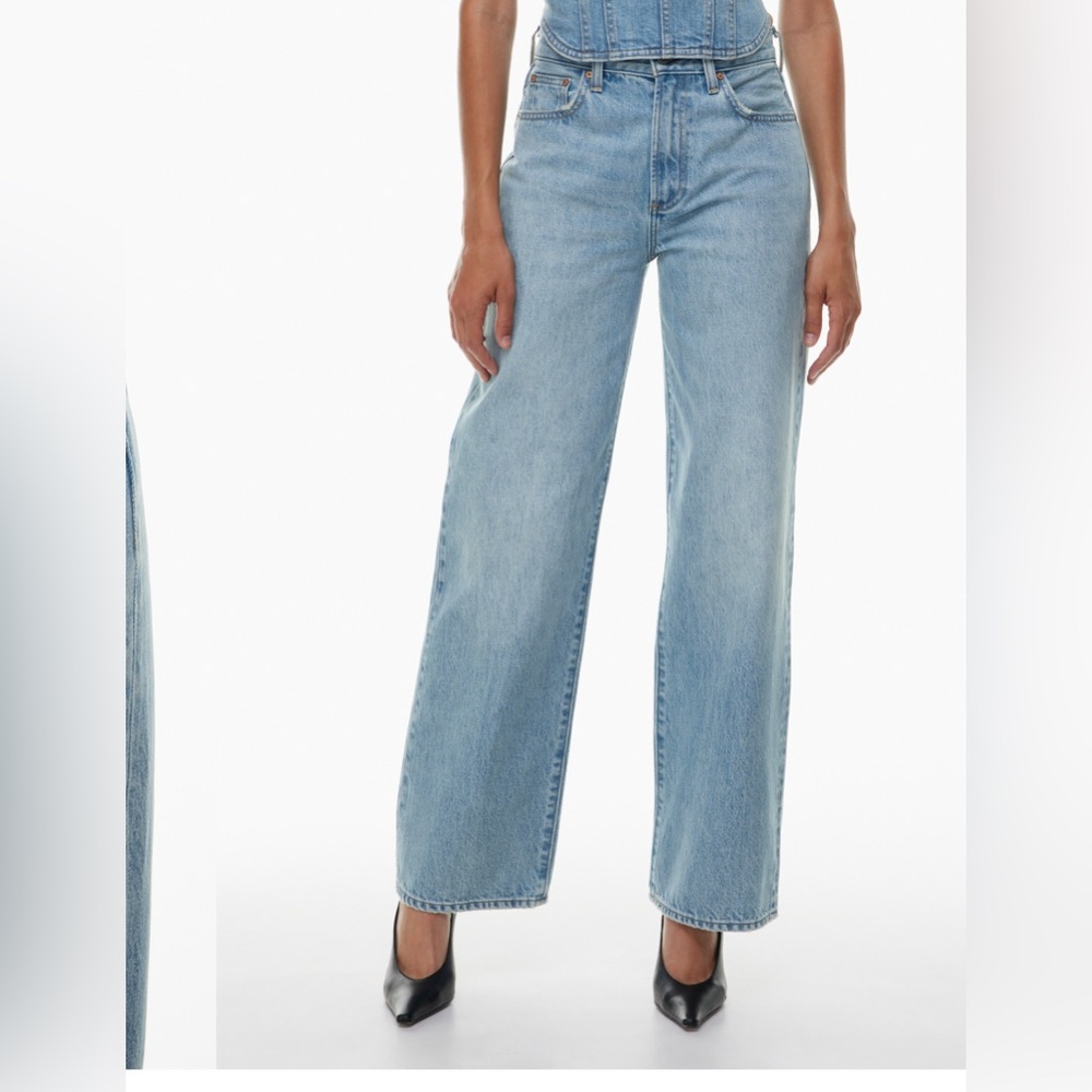Denim Forum Aritzia Farrah High Rise Wide Leg Jeans Pants Light Wash Size 29